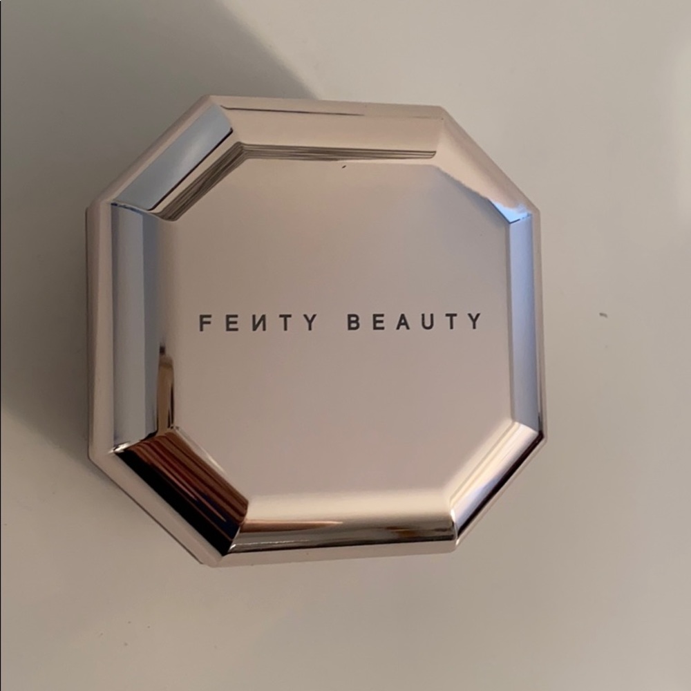 FENTY BEAUTY | Pro Filt’r Powder